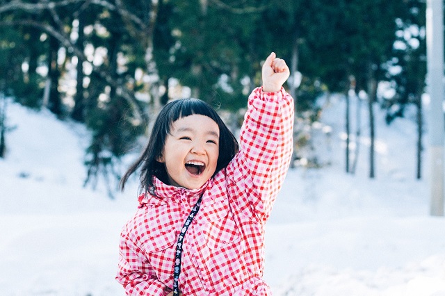 雪遊びの注意点と遊びの例 保育パートナーズ