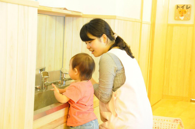 東京メトロ半蔵門線 清澄白河駅にある給食調理・栄養士のお仕事求人