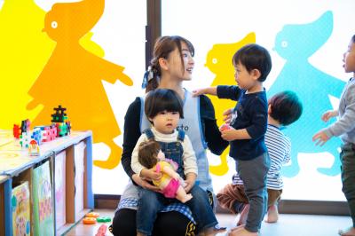 東京都台東区花川戸1丁目15-9 パークサイド花川戸2階にある、保育のお仕事求人
