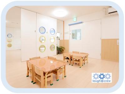 神奈川県平塚市代官町33-1　OSC湘南シティ内　「らふ・くるーBaby 平塚」にある、保育のお仕事求人