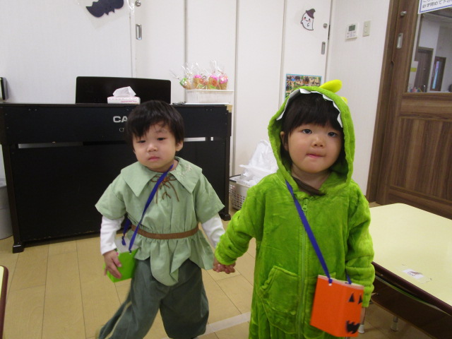 東京都板橋区小豆沢2-26-20　マンション岩上　1階、2階にある、保育のお仕事求人