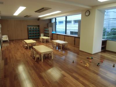 東京都港区芝浦2-3-31　第二高取ビル2階にある、保育のお仕事求人