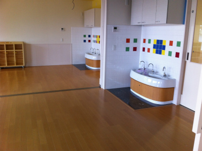 千葉県松戸市新松戸1-82にある、保育のお仕事求人