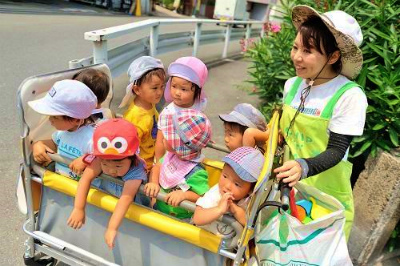 大阪府大阪市旭区生江1丁目13-27ロイヤルコート香蘭橋105にある、保育のお仕事求人