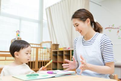 東京都北区王子4丁目16-5　ライオンズマンション王子第3にある、保育のお仕事求人