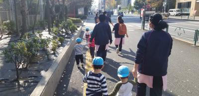東京都豊島区高田3-20-1　斉藤ビル1階にある、保育のお仕事求人