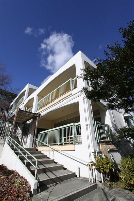 愛知県名古屋市千種区城山新町2-71にある、幼稚園教諭のお仕事求人