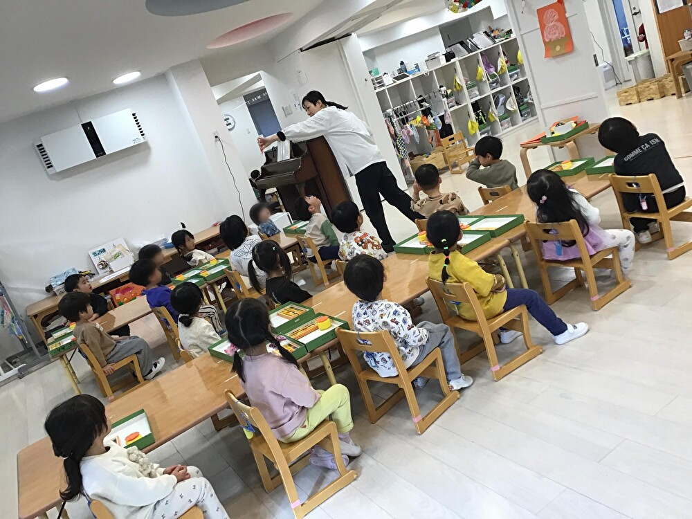 千葉県市川市南八幡3-14-17にある、保育のお仕事求人