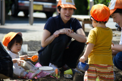 神奈川県横浜市青葉区新石川3-5-2にある、保育のお仕事求人