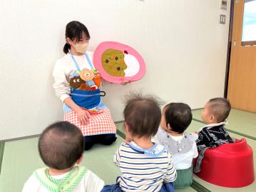奈良県奈良市あやめ池北３－１４５２－１５にある、保育のお仕事求人