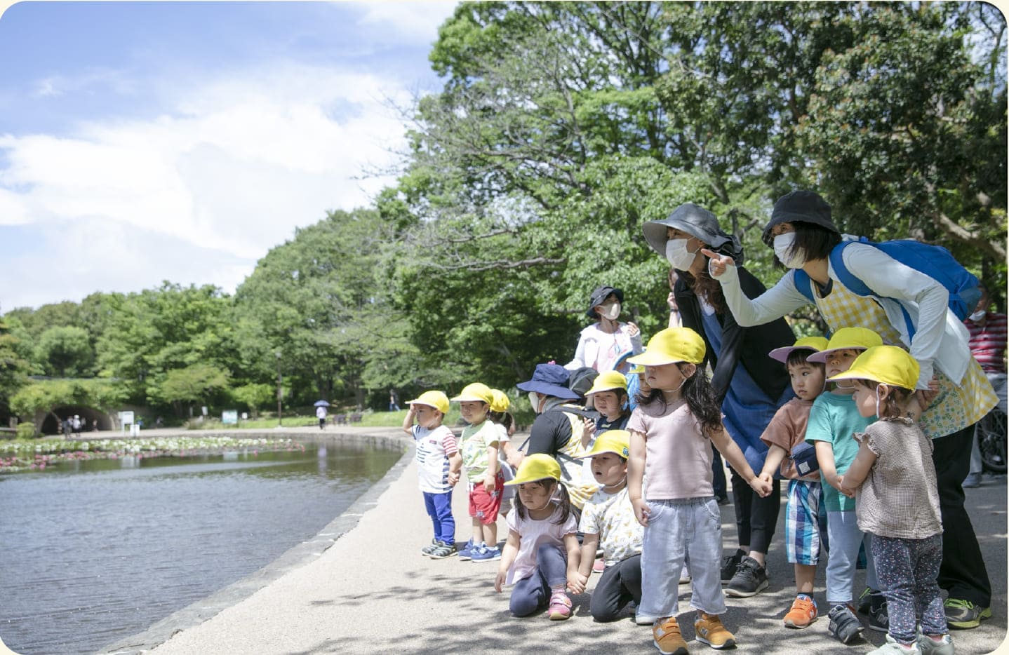 神奈川県横浜市都筑区仲町台1-34-14にある、保育のお仕事求人