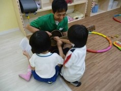 兵庫県神戸市兵庫区新開地3-1-22にある、発達支援・児童指導員のお仕事求人