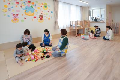 福岡県福岡市城南区にある病院内保育室（保育のお仕事）求人