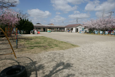 埼玉県吉川市にある保育のお仕事求人