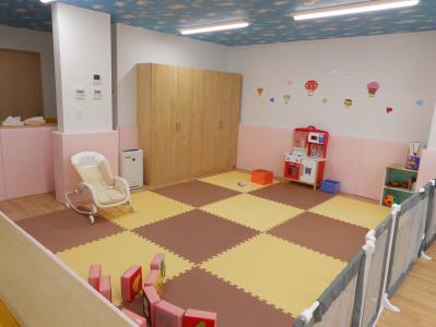 神奈川県伊勢原市にある保育のお仕事求人