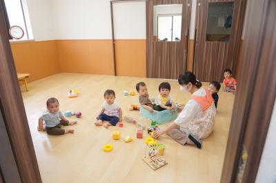 埼玉県さいたま市浦和区元町2丁目23-15にある、保育のお仕事求人