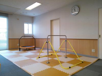 北海道札幌市豊平区福住三条1丁目5-16ユーアイプラザ1Fにある、発達支援・児童指導員のお仕事求人