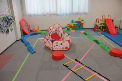 北海道札幌市南区川沿一条２丁目1-16にある、発達支援・児童指導員のお仕事求人