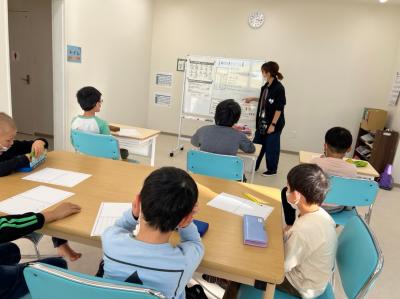 愛知県岡崎市上和田町南屋敷１オフィス・サウスシャトー２０１にある、発達支援・児童指導員のお仕事求人