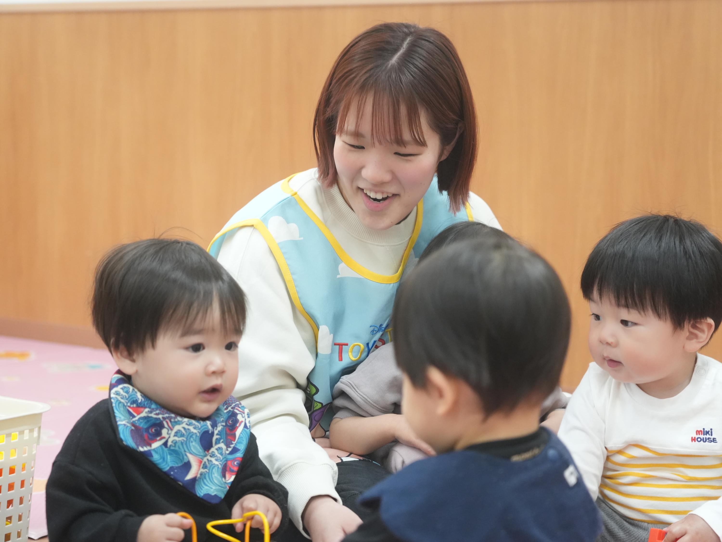 大阪メトロ中央線 弁天町駅にある保育のお仕事求人