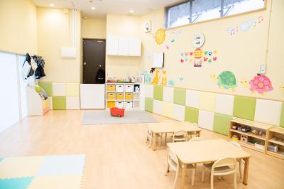 東京都江東区亀戸1丁目40-8 協和第三ビル1階にある、保育のお仕事求人