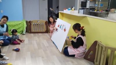 兵庫県尼崎市立花町4-1-11にある、保育のお仕事求人