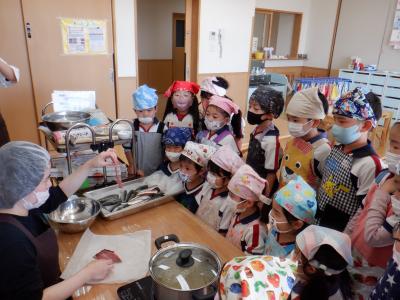 JR川越線 西大宮駅にある給食調理・栄養士のお仕事求人
