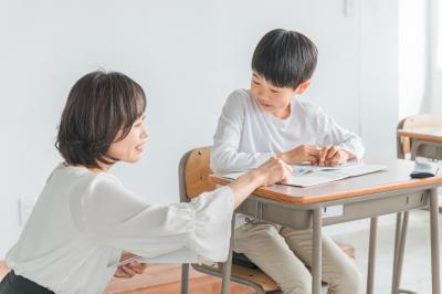 福岡県北九州市若松区にある発達支援・児童指導員のお仕事求人