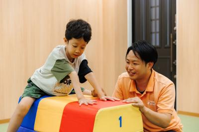 神奈川県横浜市鶴見区佃野町34-3にある、児童発達支援管理責任者のお仕事求人